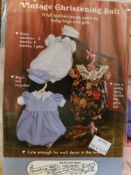154 1989 VINTAGE CHRISTENING SUIT NEWBORN - 1 YEAR GOOSEBERRY PATTERN